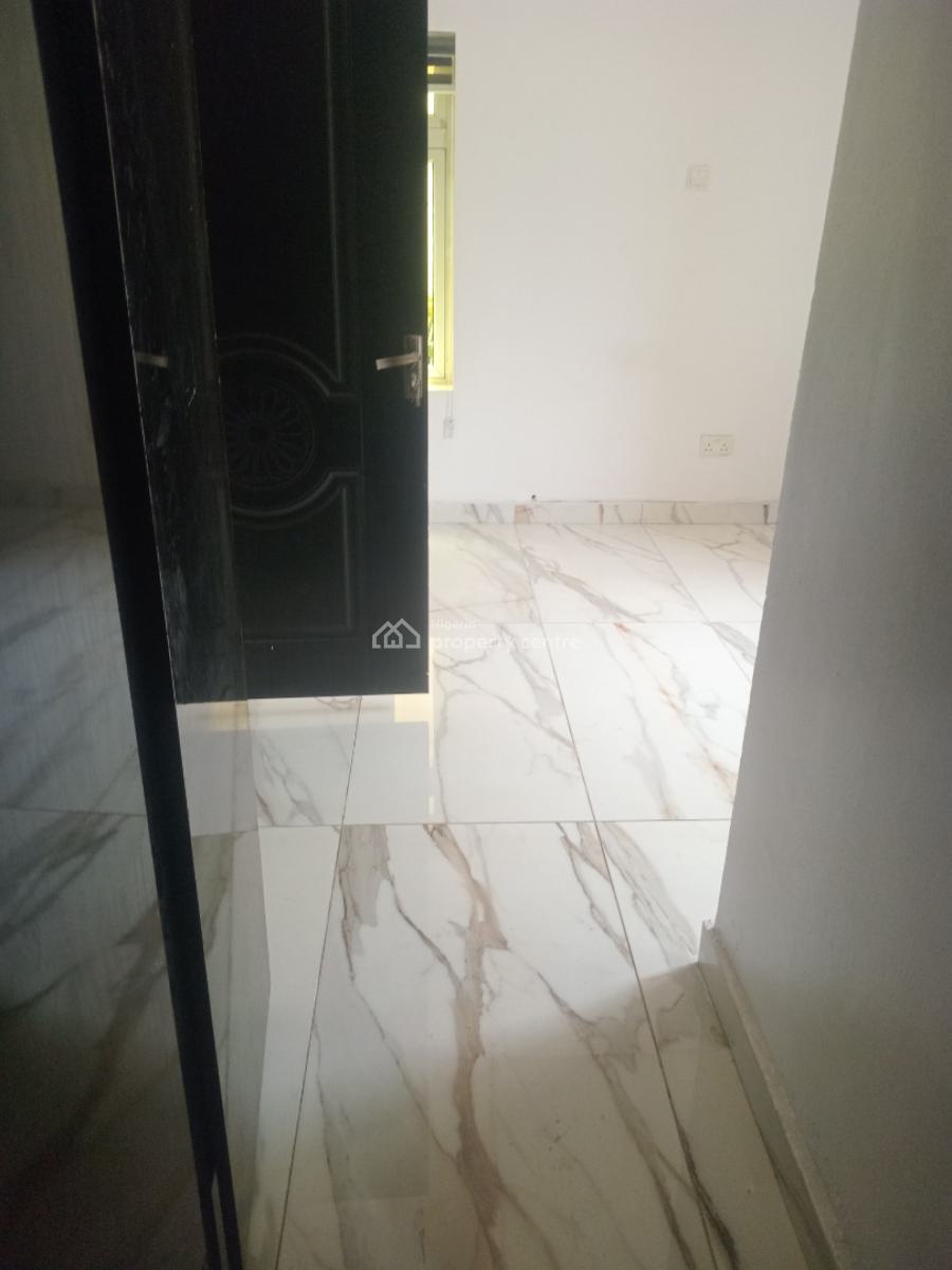 a Luxurious Standard Miniflat with 24hours Light, Chevron Drive Paradise 3 Estate, Lekki, Lagos, Mini Flat (room and Parlour) for Rent