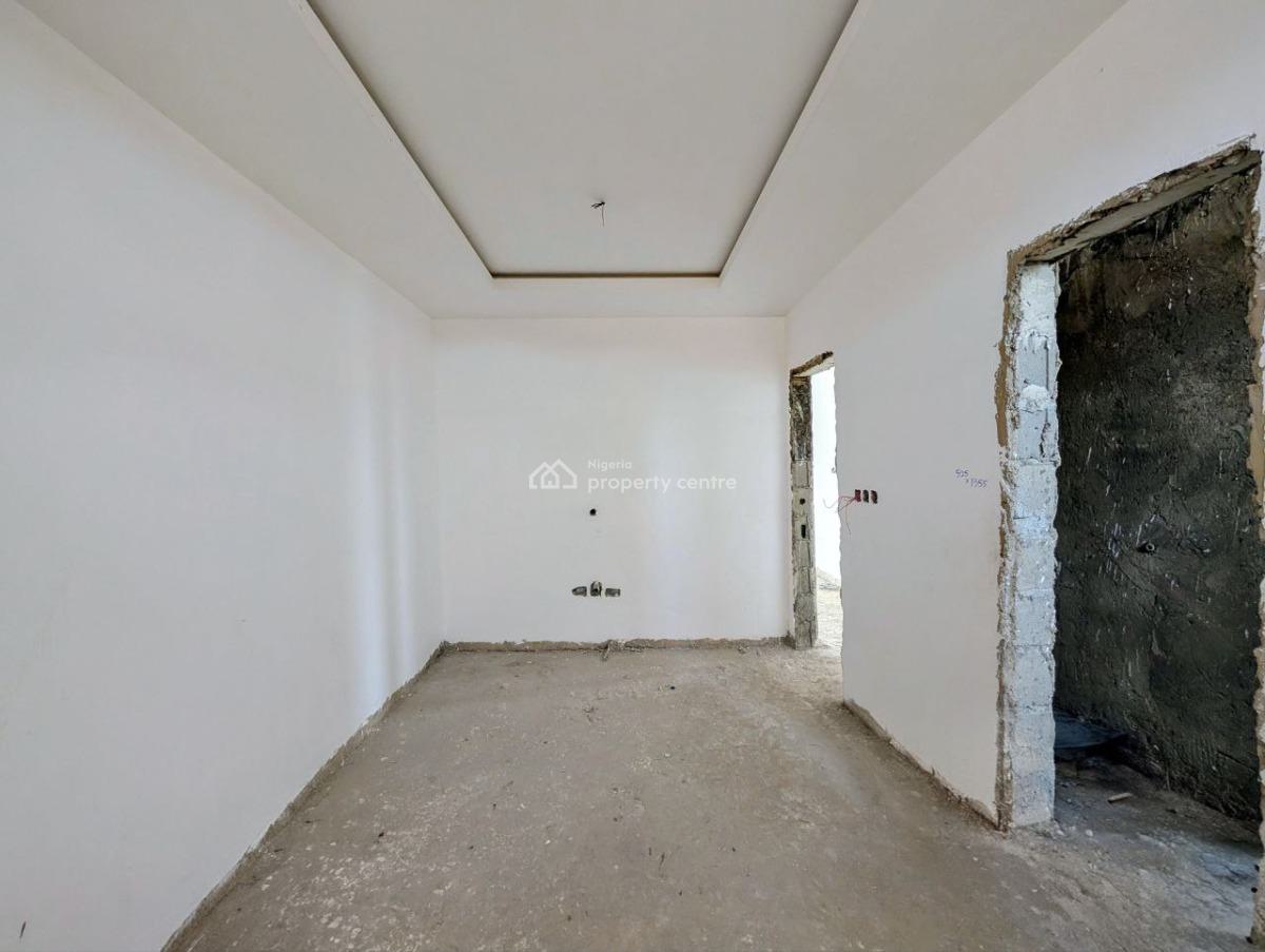 3 Bedroom Maisonette on 2nd Floor, By Hotel Newcastle, Anthony, Maryland, Lagos, Flat / Apartment for Sale