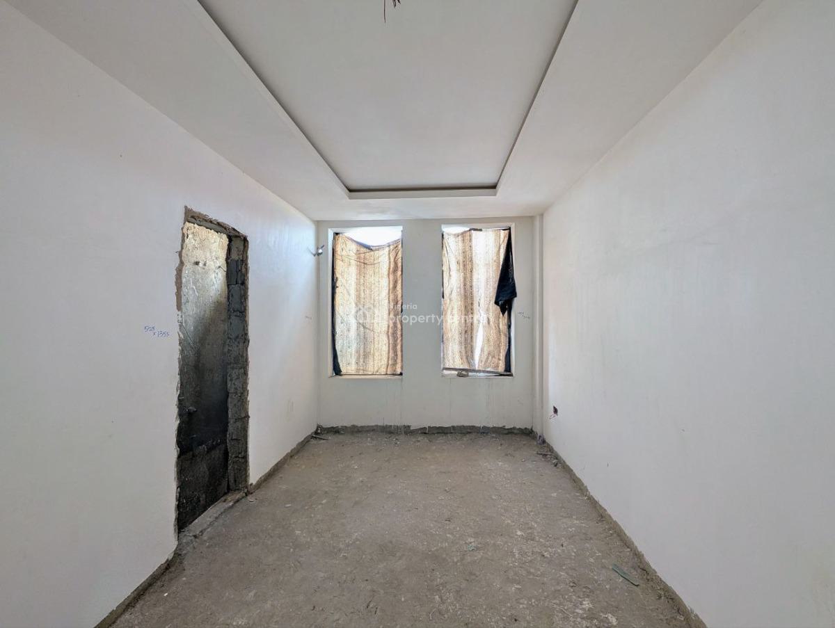 3 Bedroom Maisonette on 2nd Floor, By Hotel Newcastle, Anthony, Maryland, Lagos, Flat / Apartment for Sale