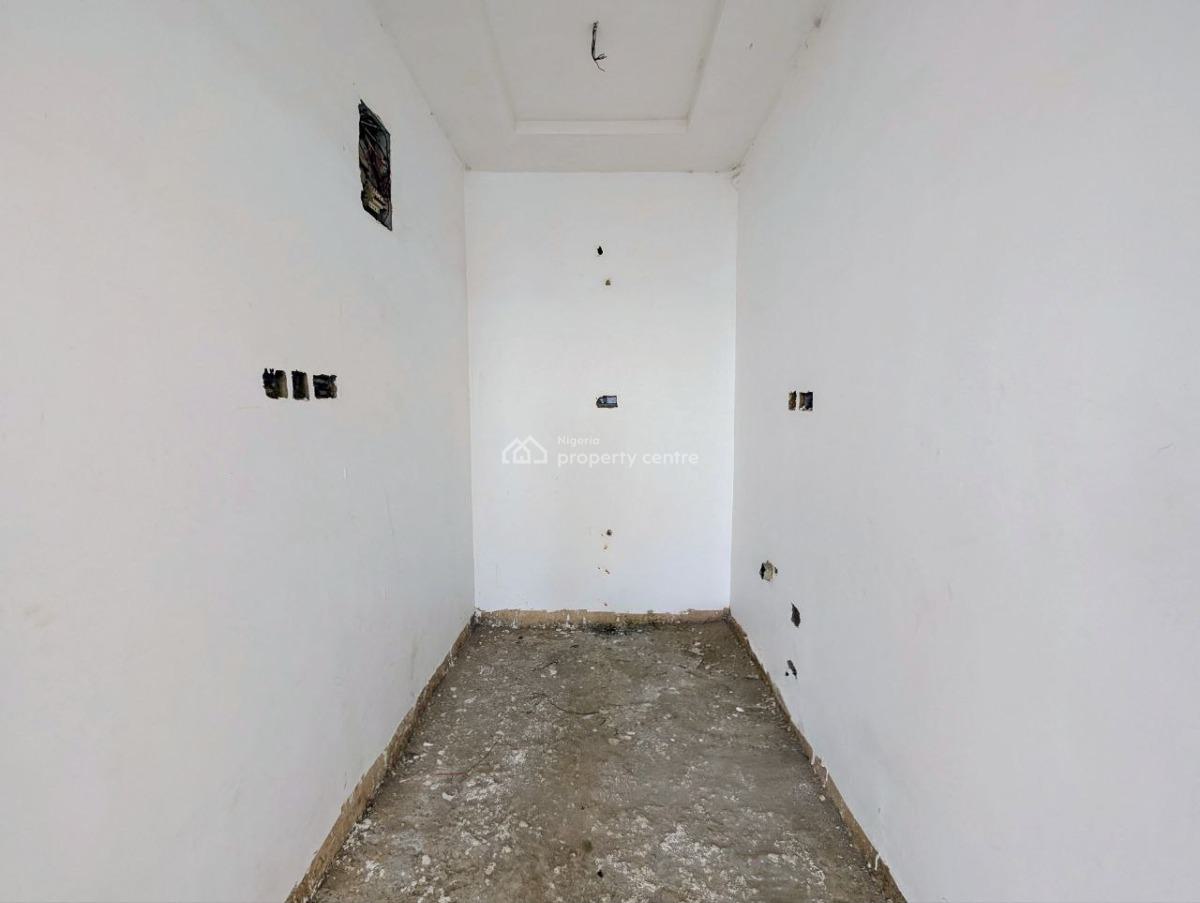 3 Bedroom Maisonette on 2nd Floor, By Hotel Newcastle, Anthony, Maryland, Lagos, Flat / Apartment for Sale