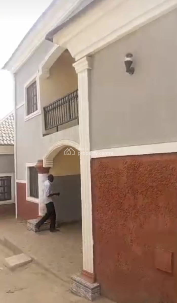 Distress Sell 16 Suits Hotel, Nyanya, Abuja, Hotel / Guest House for Sale