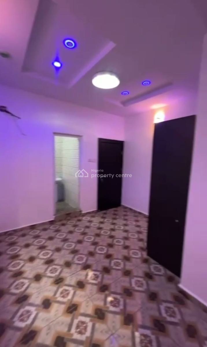 Spacious Newly Built Standard One Bedroom Apartment, Off Kayode Street, Onipanu, Shomolu, Lagos, Mini Flat (room and Parlour) for Rent