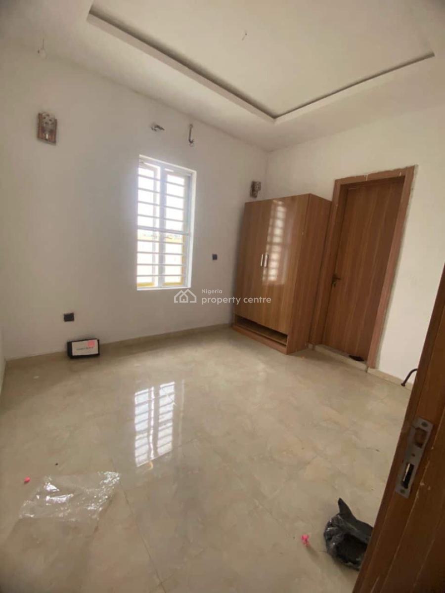 Four Bedroom Apartment, Mobile Road, Lekki, Lagos, Semi-detached Duplex for Rent