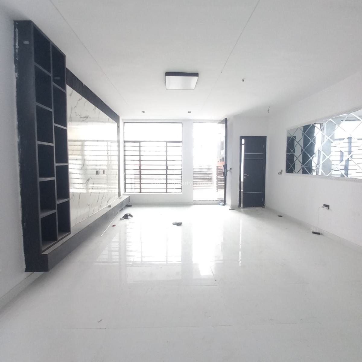 4 Bedroom Semi-detached Duplex with Bq, Ikota, Lekki, Lagos, Semi-detached Duplex for Rent