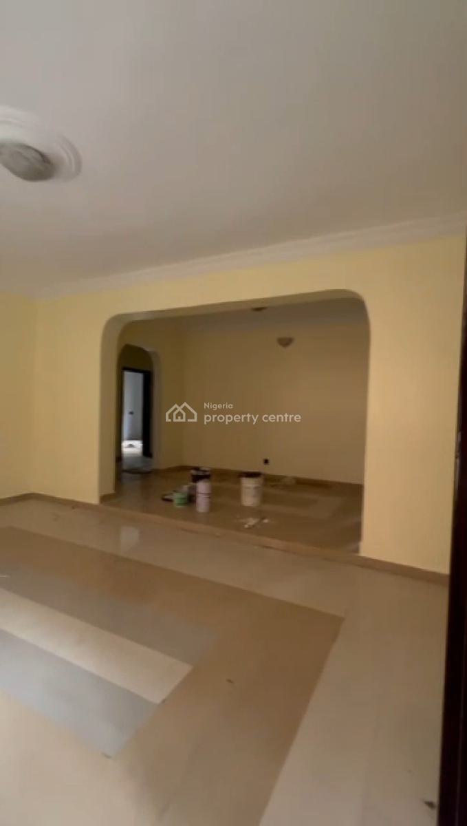 a Standard and Well Renovated 3 Bedroom Ground Flat, Glory Estate, Ifako, Gbagada, Lagos, Flat / Apartment for Rent