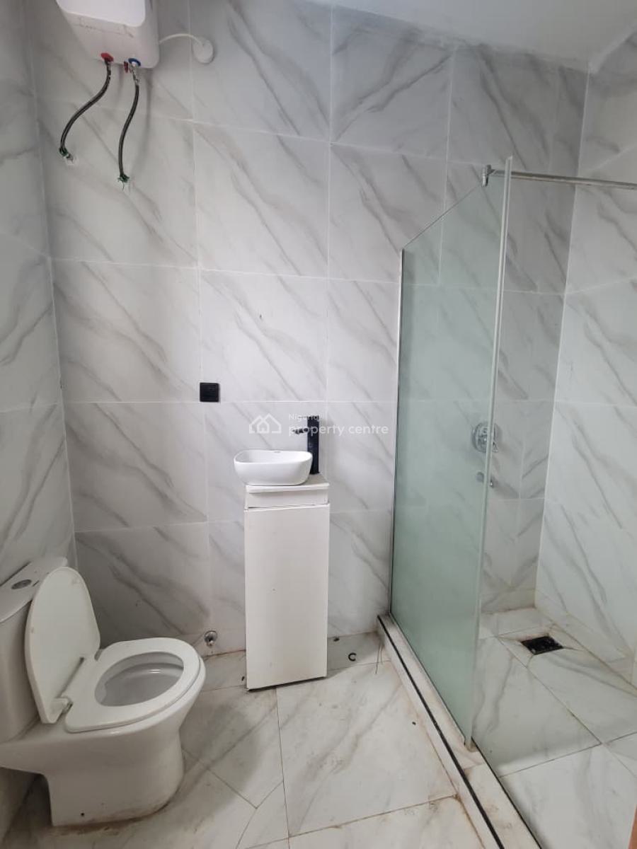 2 Bedrooms Flat, Ologolo, Lekki, Lagos, Flat / Apartment for Rent
