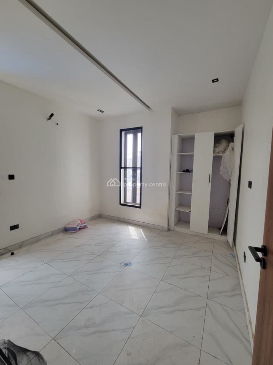 2 Bedrooms Flat, Ologolo, Lekki, Lagos, Flat / Apartment for Rent