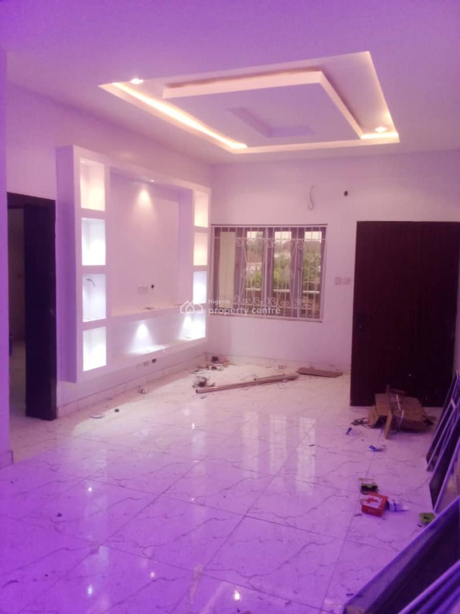 Standard 3 Bedrooms Flat, United, Ajah, Lagos, Flat / Apartment for Rent