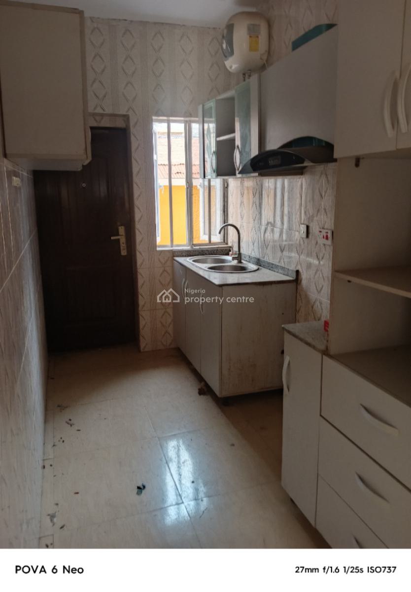 Luxury and Executive 3 Bedroom, All Ensuit  and Brand New, Off Randle Avenue, Surulere, Lagos, Flat / Apartment for Rent