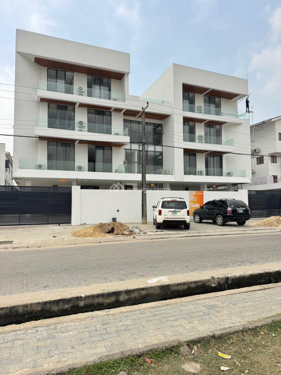Exotic Units of 2 Bedroom Apartments with Central Swimming Pool, Lekki Phase 1, Lekki, Lagos, Flat / Apartment for Sale