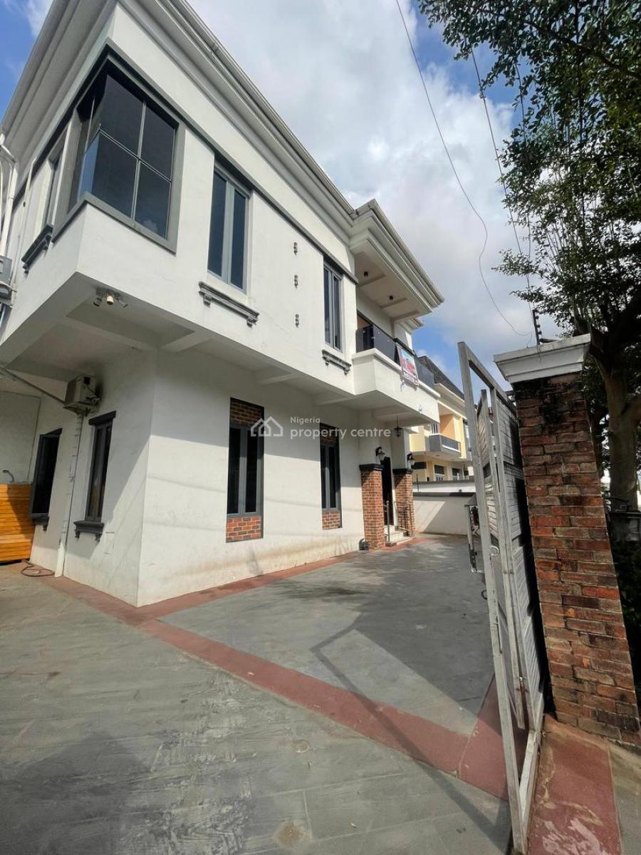 Massive 5 Bedroom Fully Detached Duplex with Bq., Chevron, Lekki, Lagos, Detached Duplex for Rent