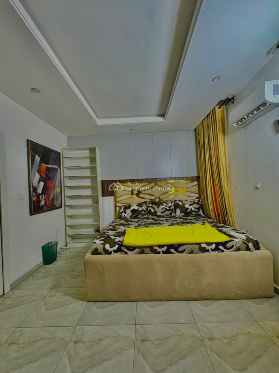 Luxury 3 Bedroom Maissionannate with Bq, Oladimeji Alo, Lekki Phase 1, Lekki, Lagos, Flat / Apartment for Sale