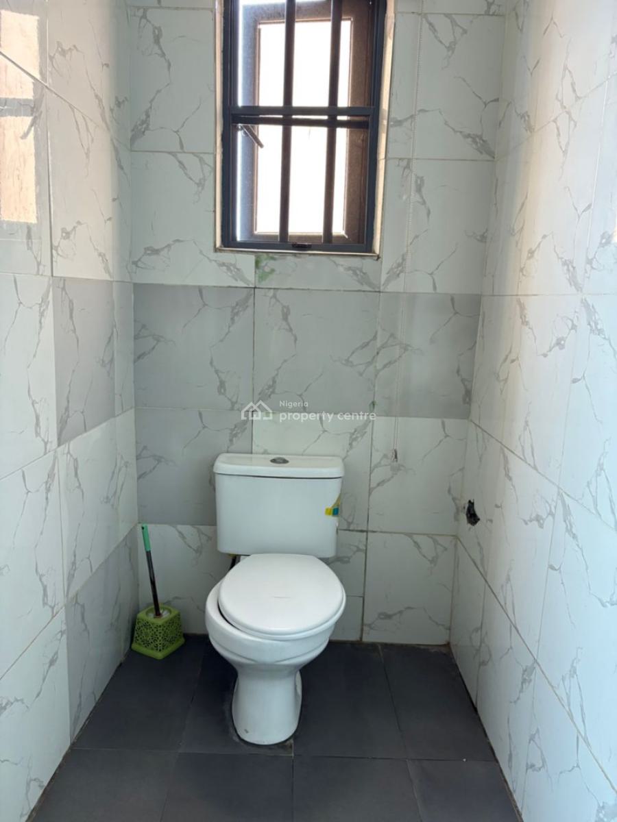 Luxury 3 Bedroom Maissionannate with Bq, Oladimeji Alo, Lekki Phase 1, Lekki, Lagos, Flat / Apartment for Sale