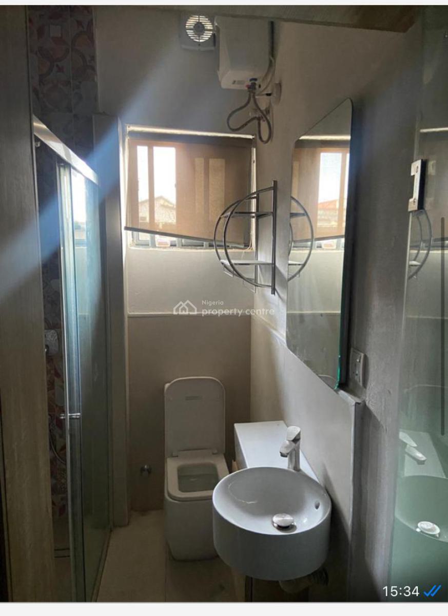 Luxury 1 Bedroom Flat with C of O, Aduke Court, Meadow Hall Way, Ikate, Lekki, Lagos, Flat / Apartment for Sale