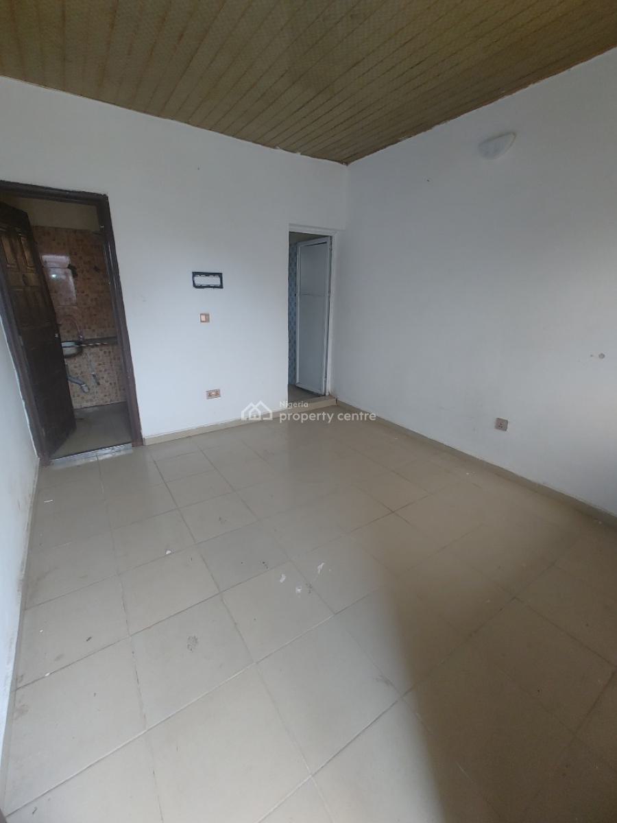 Sharp Selfcontain in an Estate, Sangotedo, Sangotedo, Ajah, Lagos, Self Contain (single Rooms) for Rent