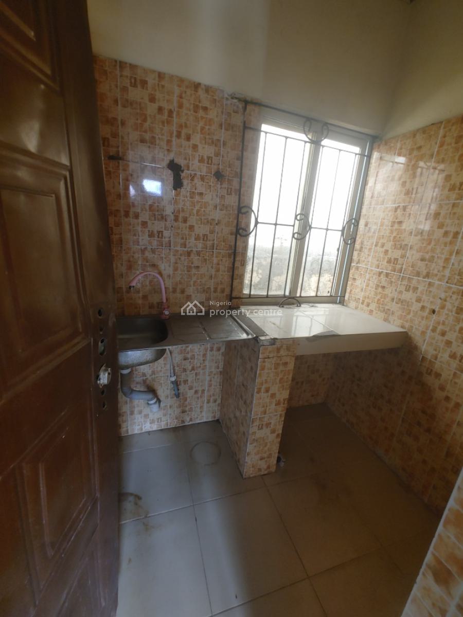 Sharp Selfcontain in an Estate, Sangotedo, Sangotedo, Ajah, Lagos, Self Contain (single Rooms) for Rent