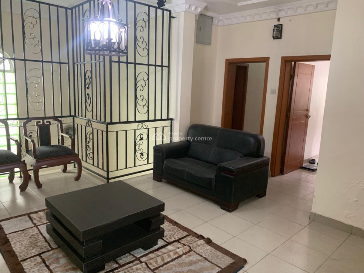 Vacant 5 Bedrooms Spacious Detached House with 2 Rooms Guest Chalet, Lekki Phase 1, Lekki, Lagos, Detached Duplex for Sale