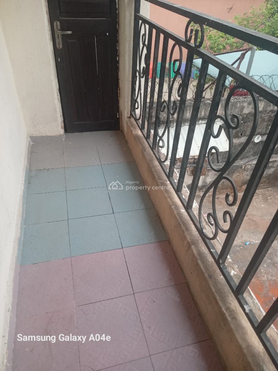 Lovely Fine Spacious 2 Bedroom Flat Upstairs, Royal Palmwill Estate, Badore, Ajah, Lagos, Flat / Apartment for Rent