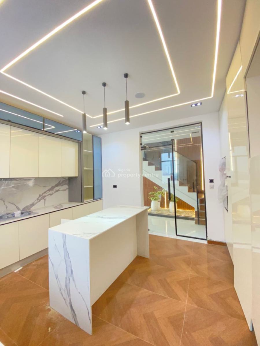 4 Bedroom, Chevron, Lekki, Lagos, Detached Duplex for Sale