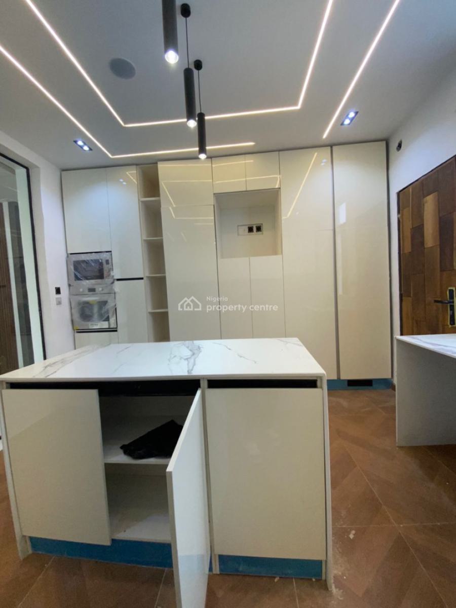 4 Bedroom, Chevron, Lekki, Lagos, Detached Duplex for Sale