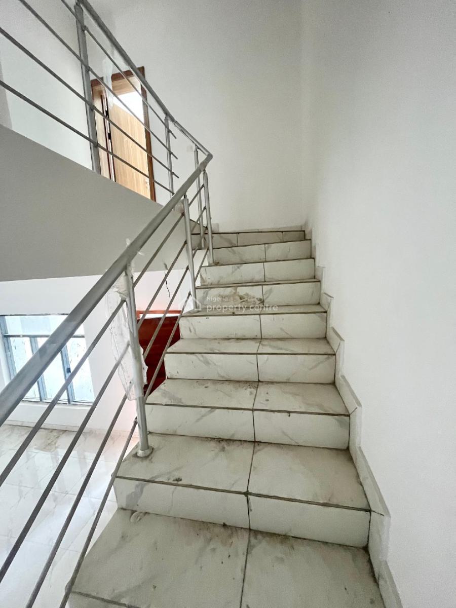Spacious 4 Bedroom Terrace Duplex with Bq, Ologolo, Lekki, Lagos, Terraced Duplex for Sale