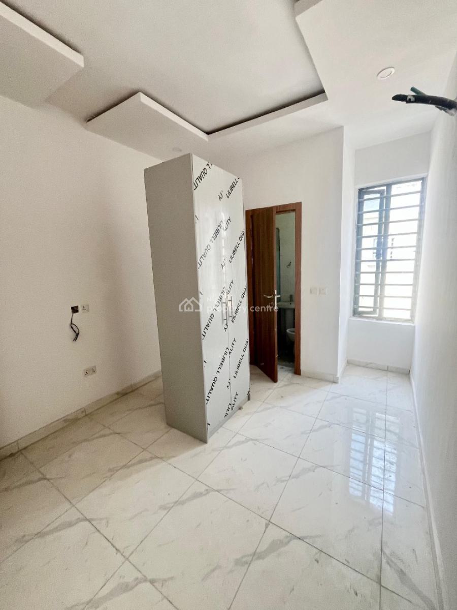 Spacious 4 Bedroom Terrace Duplex with Bq, Ologolo, Lekki, Lagos, Terraced Duplex for Sale