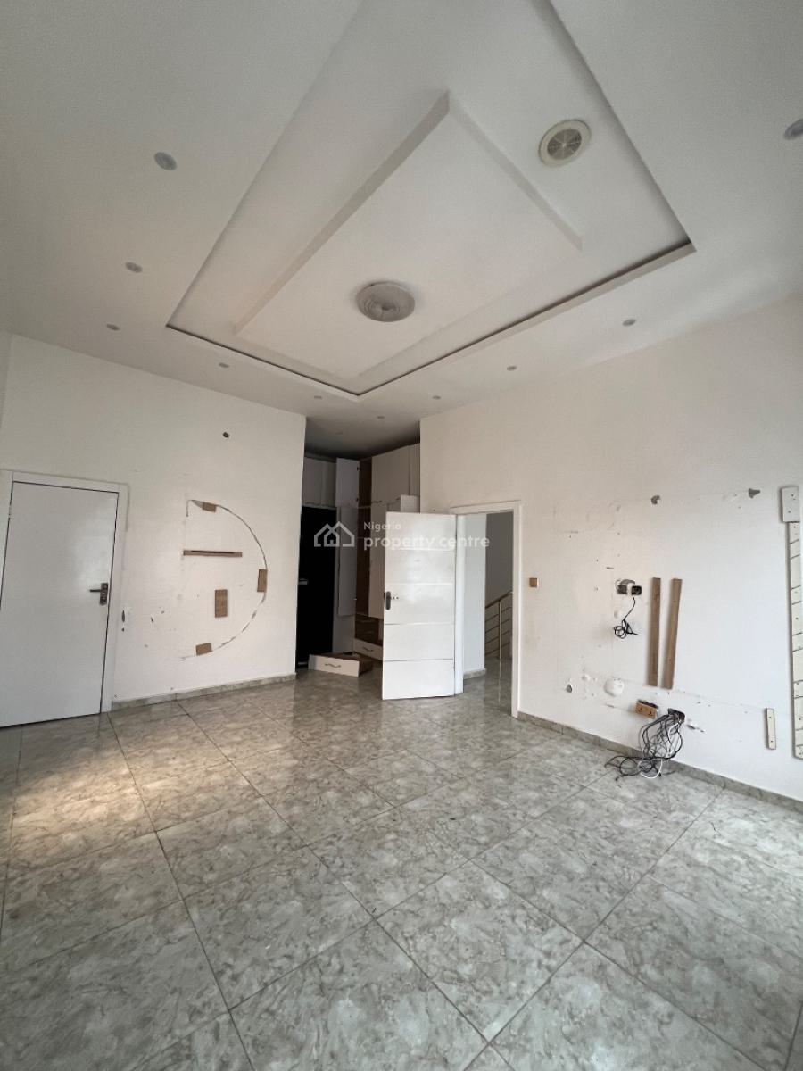 4 Bedroom, Ikota, Lekki, Lagos, Semi-detached Duplex for Rent