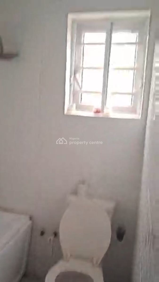 Well Maintained 3bedroom Flat, Ologunfe, Awoyaya, Ibeju Lekki, Lagos, Flat / Apartment for Rent