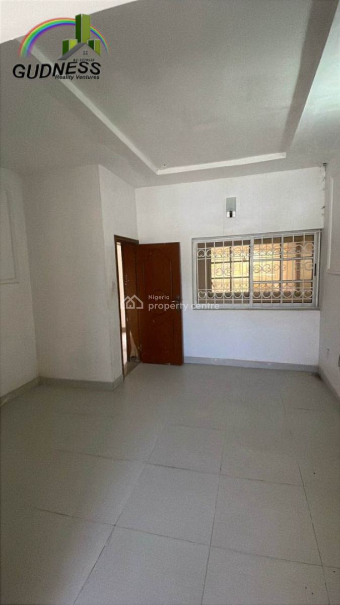 Very Spacious 4 Bedroom Terrace with a Room Bq, New Road, Lekki, Lagos, Flat / Apartment for Rent