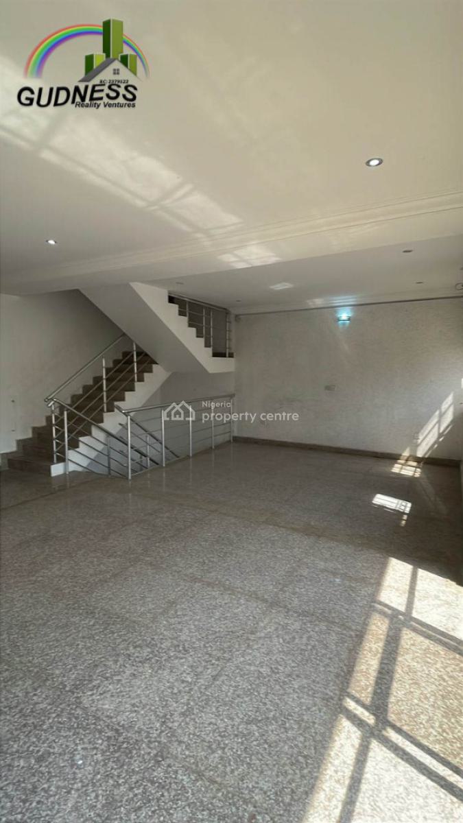 Very Spacious 4 Bedroom Terrace with a Room Bq, New Road, Lekki, Lagos, Flat / Apartment for Rent