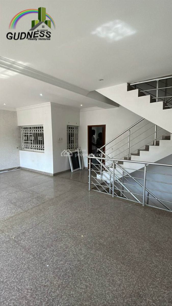 Very Spacious 4 Bedroom Terrace with a Room Bq, New Road, Lekki, Lagos, Flat / Apartment for Rent