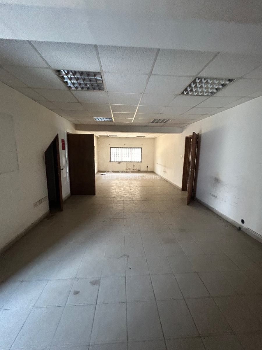 a Commercial Property of Over 8 Bedroom Detached Duplex Wit Massive Bq, Victoria Island (vi), Lagos, Detached Duplex for Rent