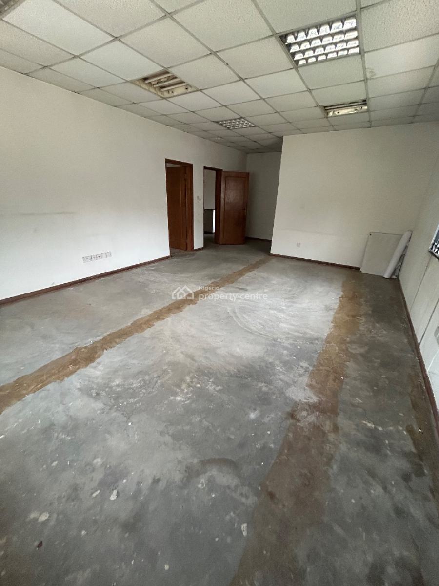 a Commercial Property of Over 8 Bedroom Detached Duplex Wit Massive Bq, Victoria Island (vi), Lagos, Detached Duplex for Rent