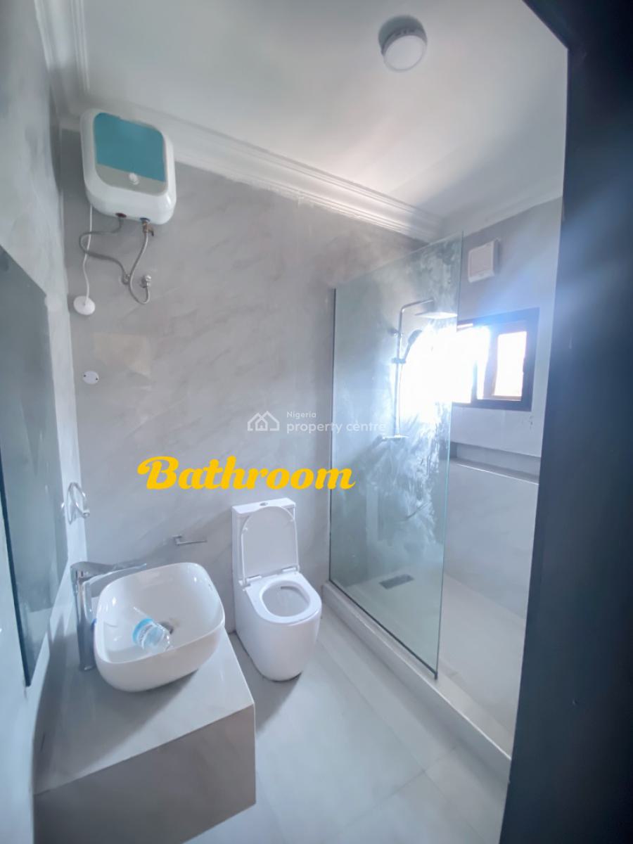 Spacious 3bedroom with Bq, Pool, Elevator Etc, Lekki Phase 1, Lekki, Lagos, Flat / Apartment for Rent