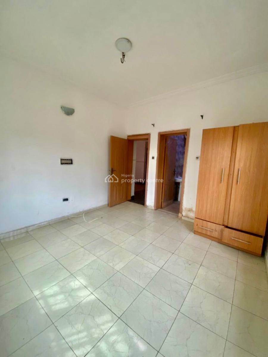 Well Located, Lekki Scheme 2, Ajah, Lagos, Flat / Apartment for Rent