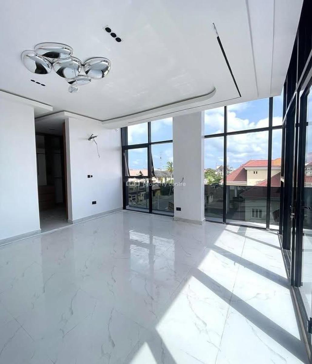 4 Bedroom Fully Serviced Terraced Duplex, Lekki Phase 1, Lekki, Lagos, Terraced Duplex for Sale