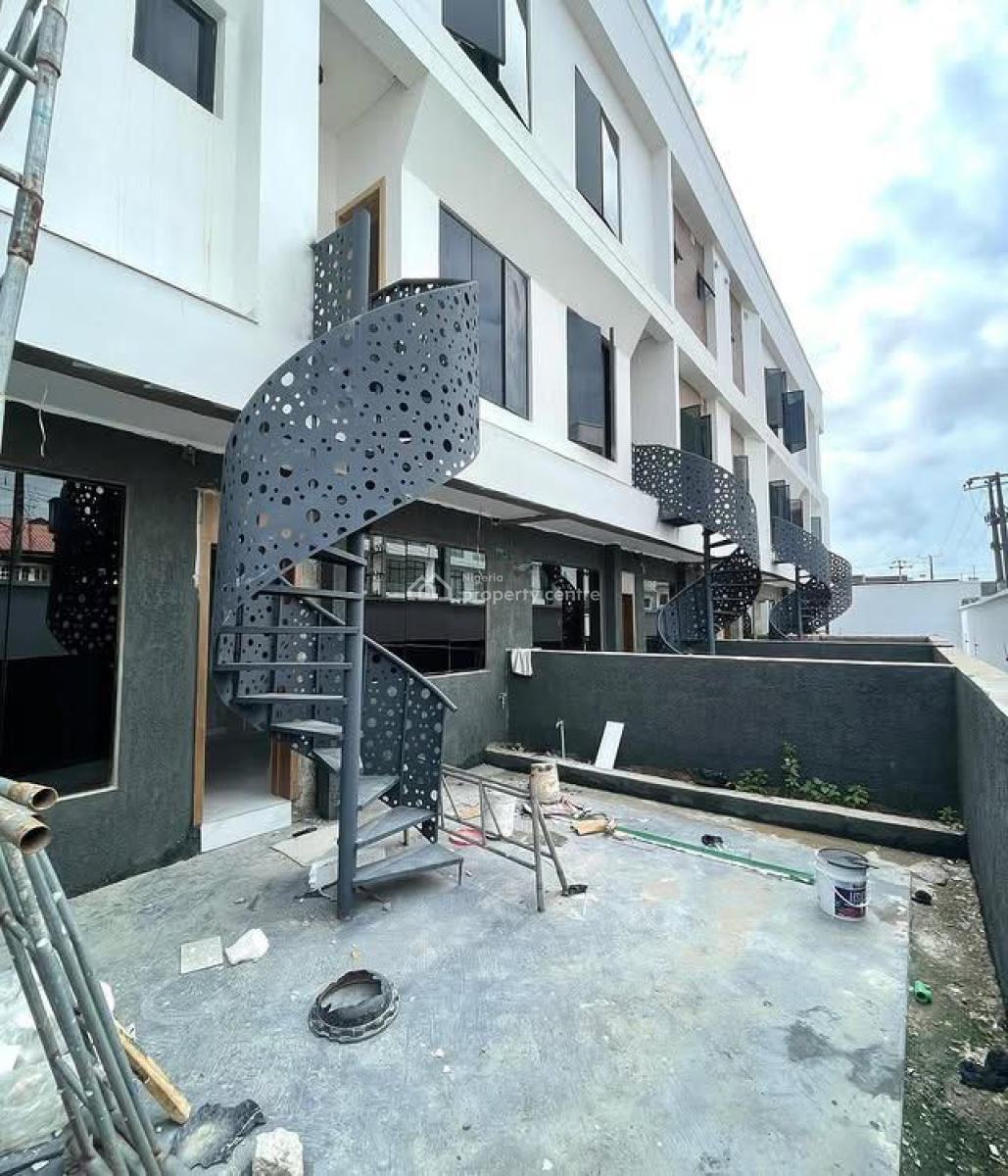 4 Bedroom Fully Serviced Terraced Duplex, Lekki Phase 1, Lekki, Lagos, Terraced Duplex for Sale