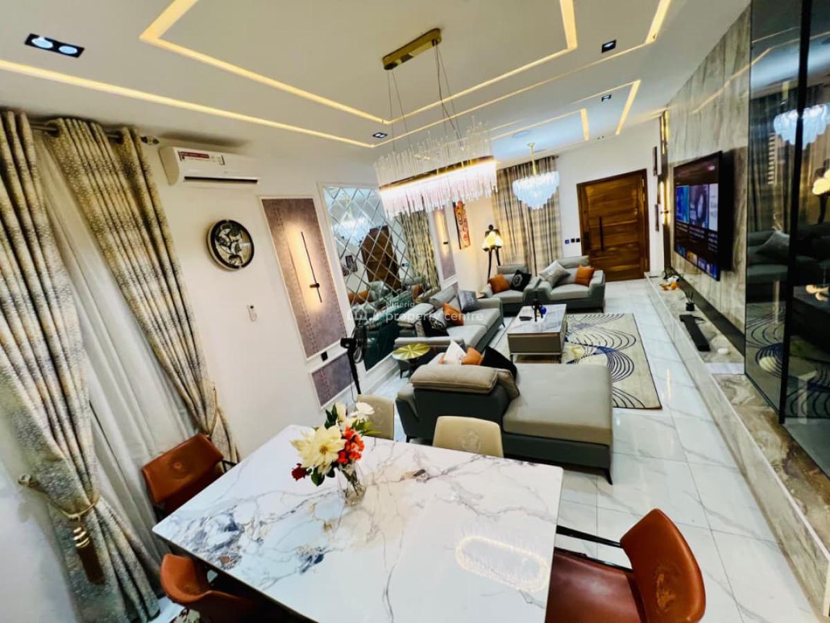 Newly Launched ️2 Bedroom Apartment with Swimming Pool, Ps5 Console, Lekki Phase 1, Lekki, Lagos, Flat / Apartment Short Let