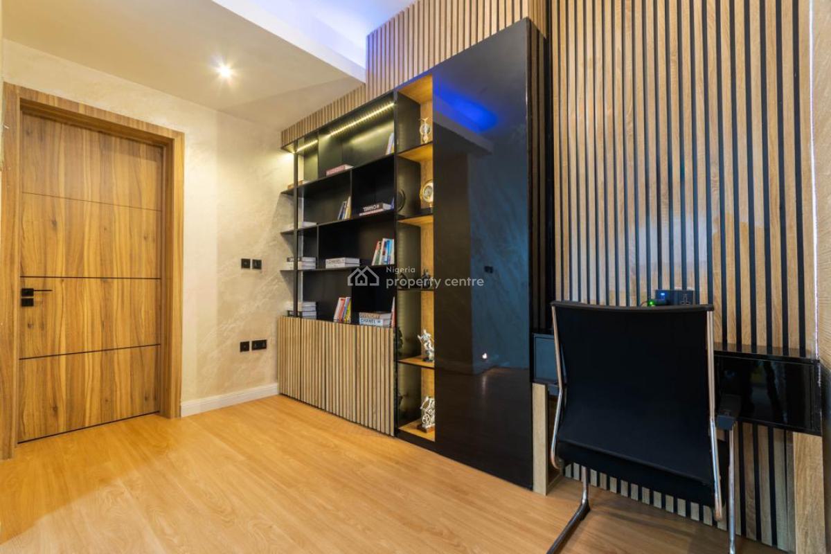 Stunning 3 Bedroom Maisonette with Top Notch Amenities, Lekki Phase 1, Lekki, Lagos, Flat / Apartment Short Let