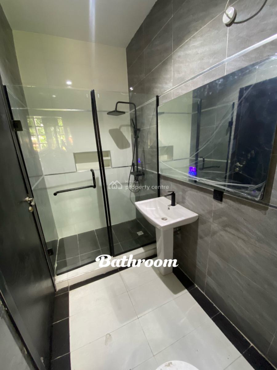 Newly Built 3bedroom with Bq, Lekki Phase 1, Lekki, Lagos, Flat / Apartment for Sale