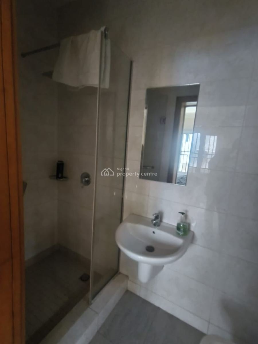Newly Furnished 3bedroom Apartment with Bq, Spg, Ologolo, Lekki, Lagos, Flat / Apartment for Rent