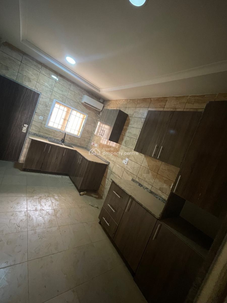 4bed Room Terrace Duplex with a Room Bq at Jahi Gilmore, Gilmore,very, Jahi, Abuja, Terraced Duplex for Rent