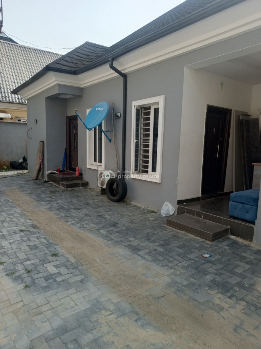 Perfectly Built 3 Units of 2 Bedroom Flat & 2 Units of Mini Flat on a Plot, Billionaire Estate, Oribanwa Phase 2, By Awoyaya, Ibeju Lekki, Lagos, Block of Flats for Sale