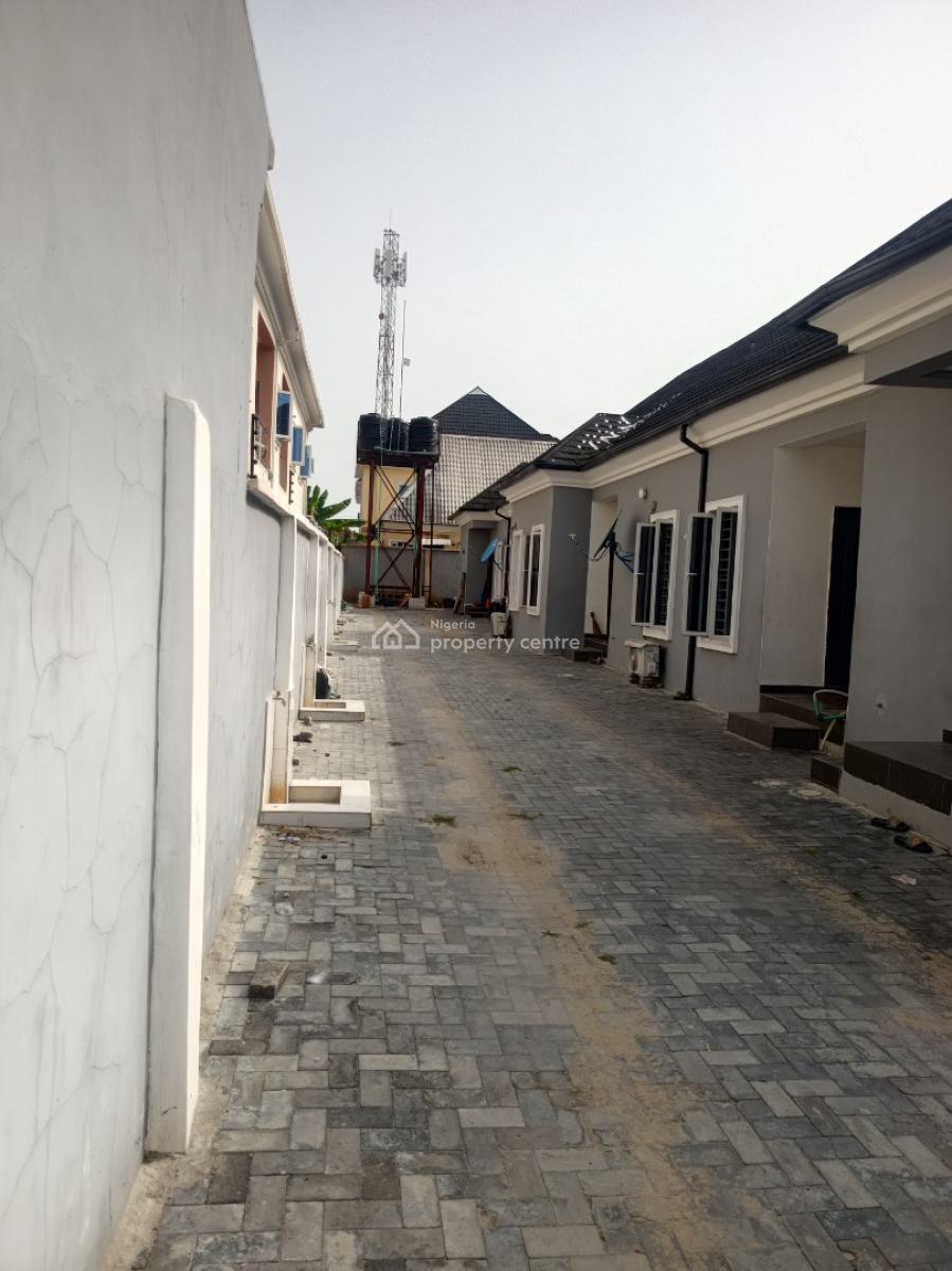 Perfectly Built 3 Units of 2 Bedroom Flat & 2 Units of Mini Flat on a Plot, Billionaire Estate, Oribanwa Phase 2, By Awoyaya, Ibeju Lekki, Lagos, Block of Flats for Sale