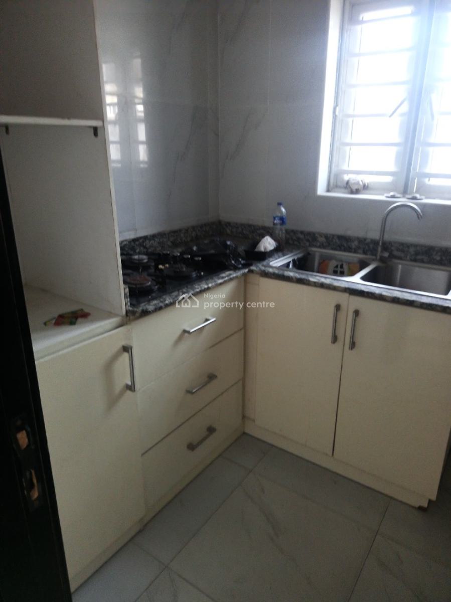 Perfectly Built 3 Units of 2 Bedroom Flat & 2 Units of Mini Flat on a Plot, Billionaire Estate, Oribanwa Phase 2, By Awoyaya, Ibeju Lekki, Lagos, Block of Flats for Sale