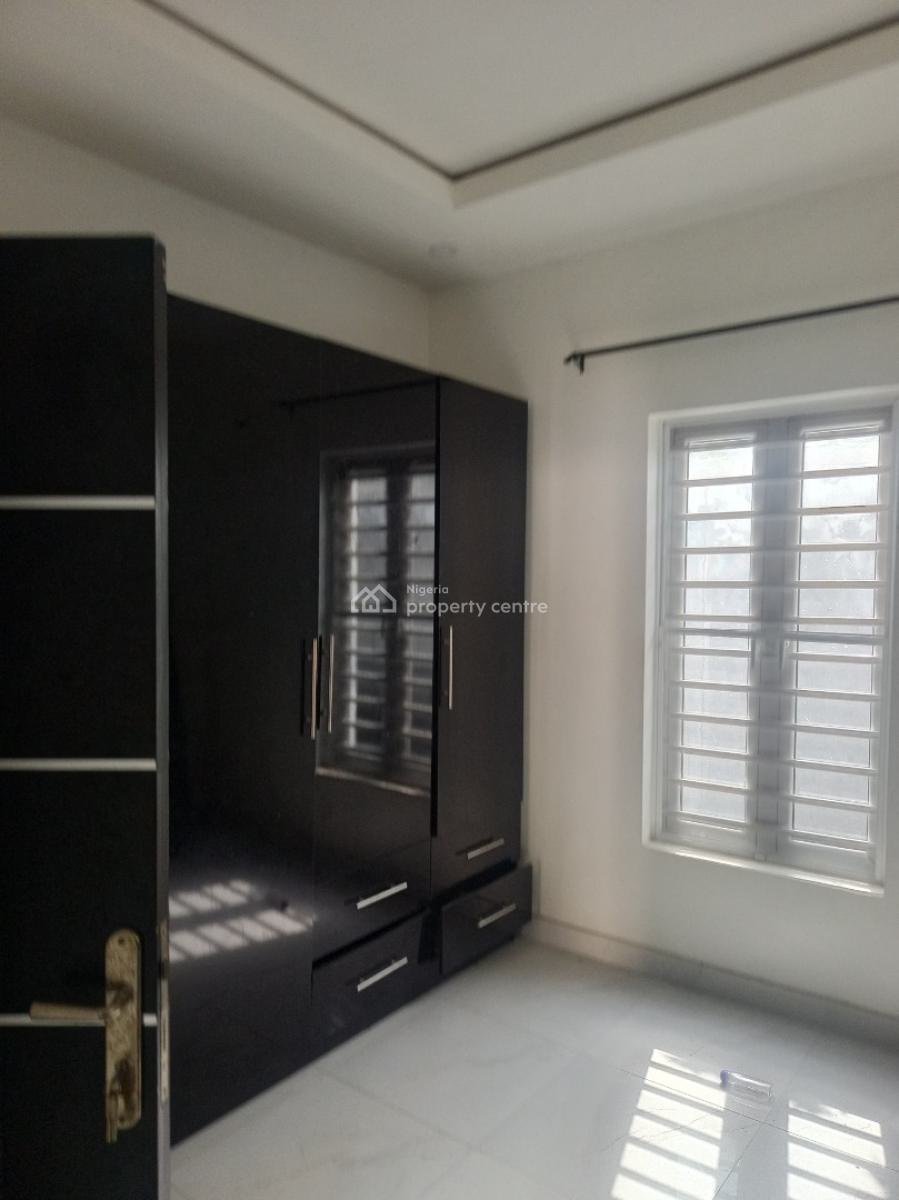 Perfectly Built 3 Units of 2 Bedroom Flat & 2 Units of Mini Flat on a Plot, Billionaire Estate, Oribanwa Phase 2, By Awoyaya, Ibeju Lekki, Lagos, Block of Flats for Sale