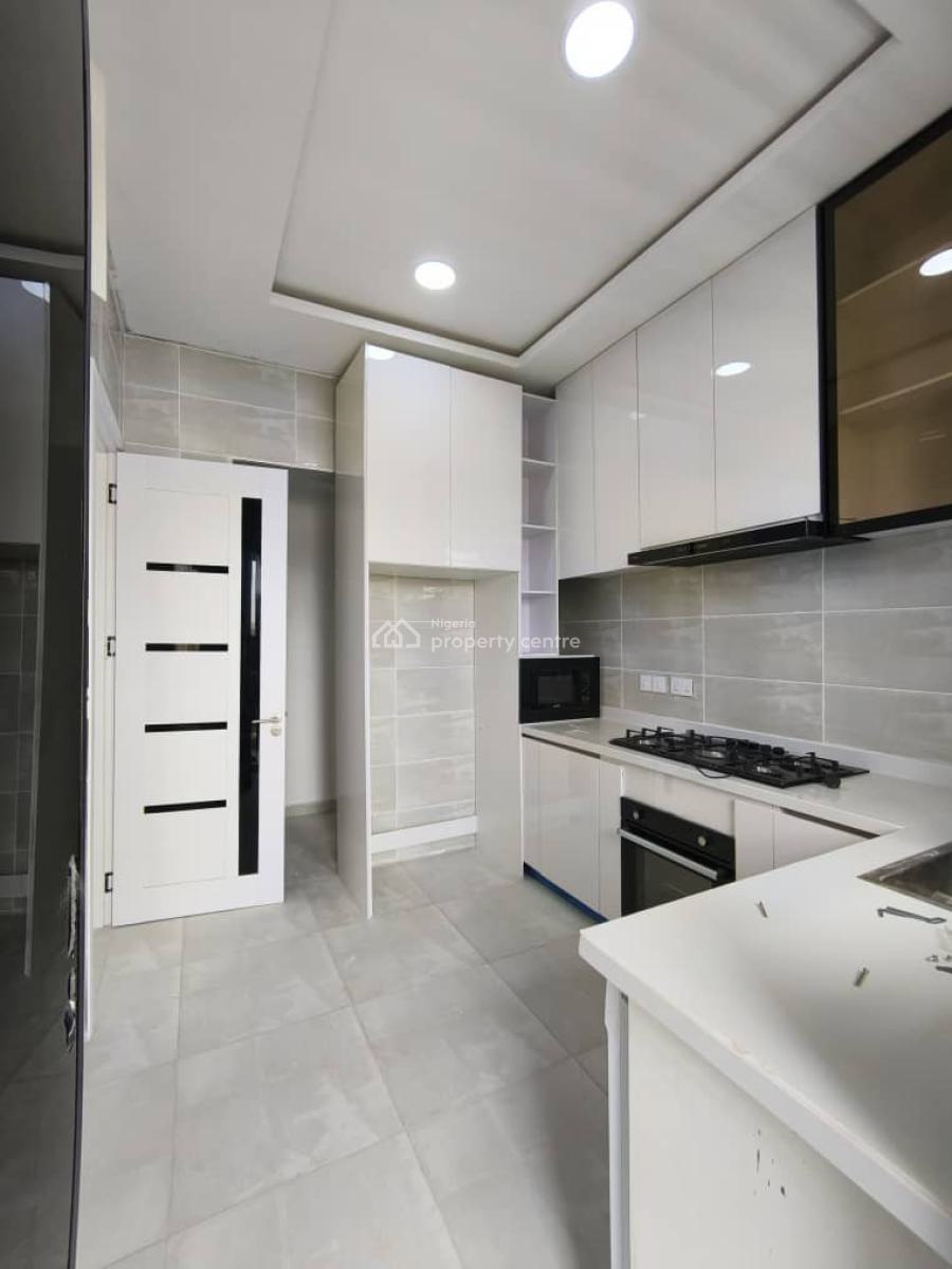 Luxury Newly Built Serviced 3 Bedroom Apartment+ Bq+elevator, Lekki Phase 1, Lekki, Lagos, Flat / Apartment for Rent