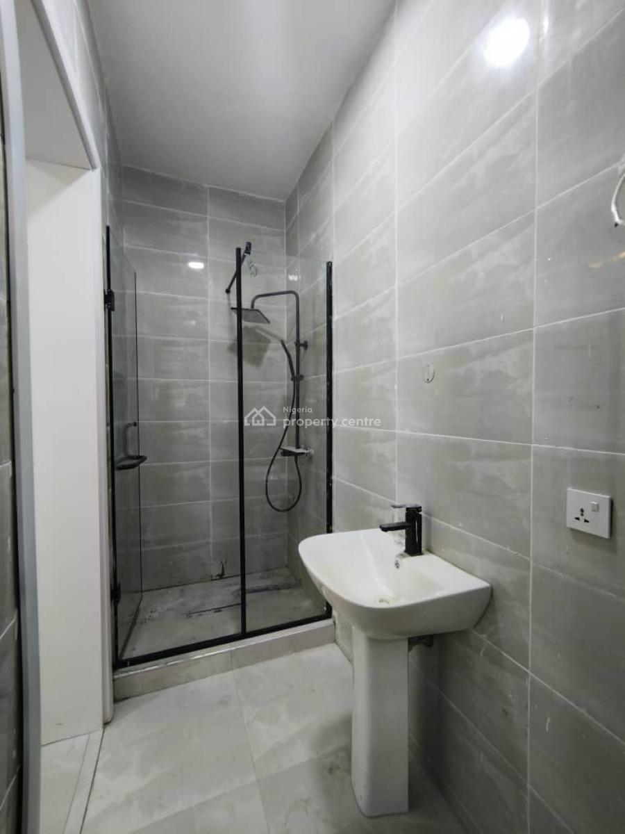 Luxury Newly Built Serviced 3 Bedroom Apartment+ Bq+elevator, Lekki Phase 1, Lekki, Lagos, Flat / Apartment for Rent