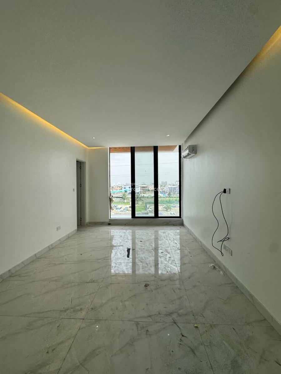 2 Bedroom Luxury Apartment Available with Swimming Pool, Gym Etc, Lekki Phase 1, Lekki, Lagos, Flat / Apartment for Sale