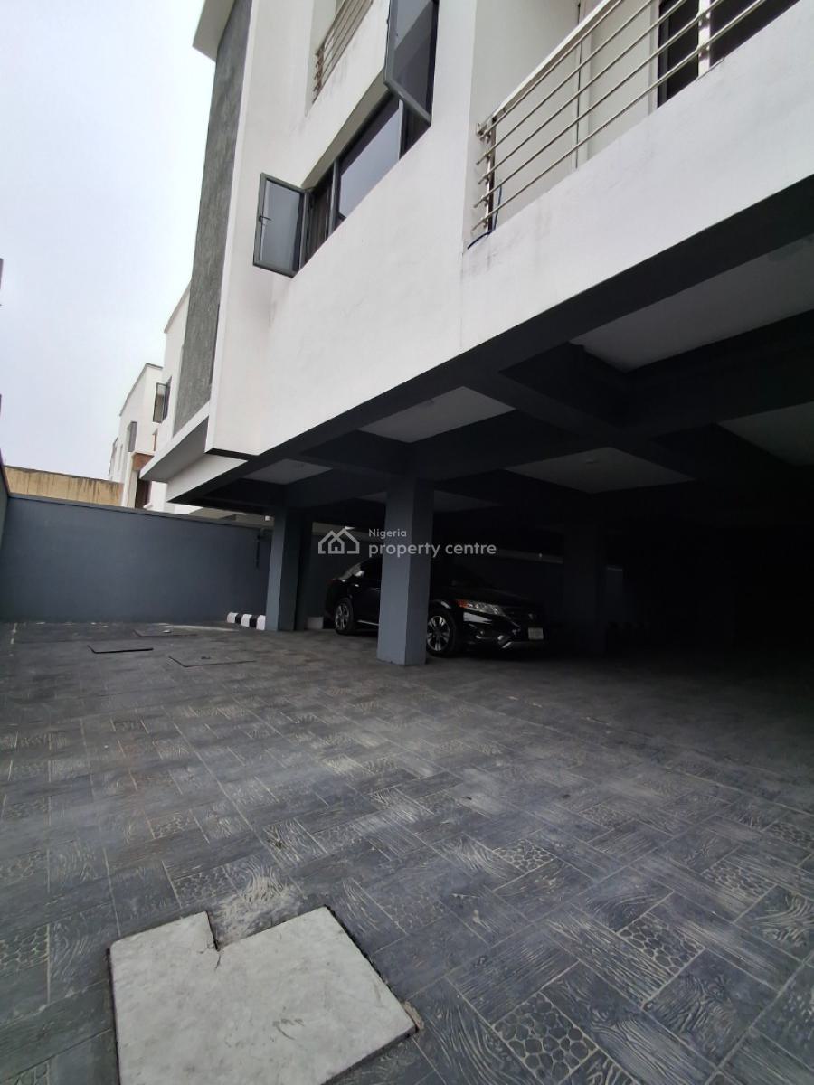 2 Bedroom Apartment with Spacious Rooms, Ikate, Lekki, Lagos, Block of Flats for Sale